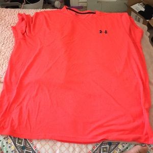 Neon pink Under Armour heat gear t-shirt